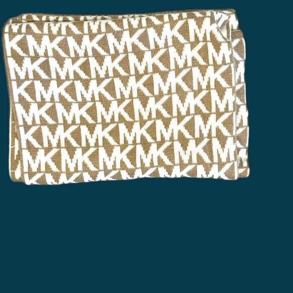 MICHAEL KORS Long Scarf - EUC - Picture 3 of 4